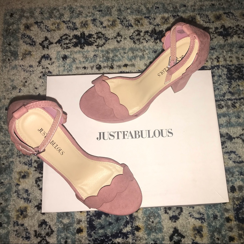 Mauve suede platform heels